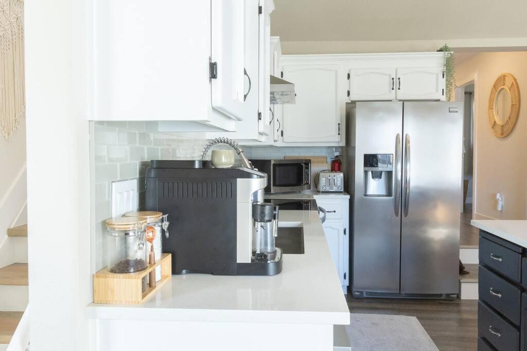 Holiday home Waddle On Inn- Hot Tub, Pet Friendly, Fully Fenced, 5 Blocks To Beach! Ocean Park